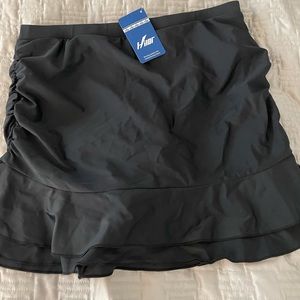 NWT hilor swim skirt black size 18